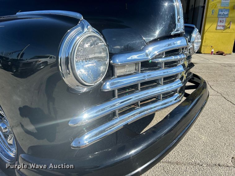 image for item MO9164 1948 Pontiac Silver Streak 