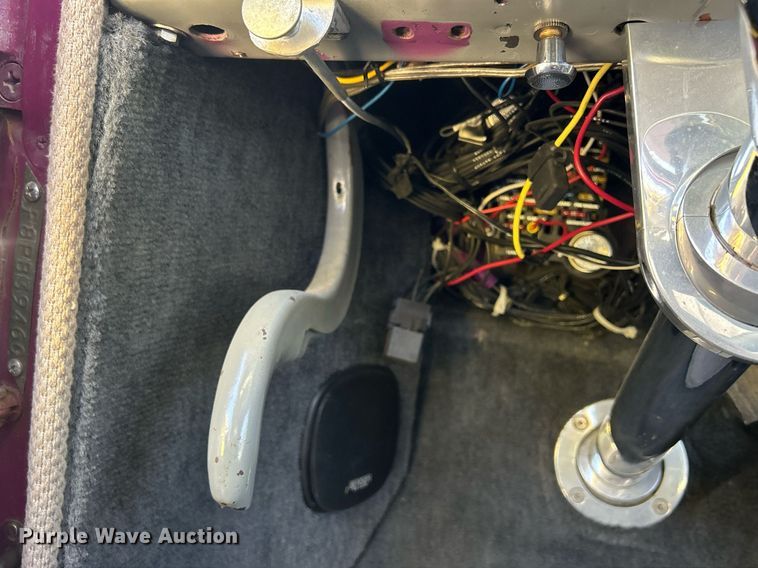 image for item MO9164 1948 Pontiac Silver Streak 