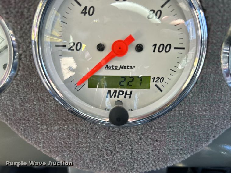 image for item MO9164 1948 Pontiac Silver Streak 