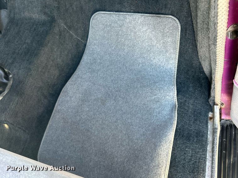 image for item MO9164 1948 Pontiac Silver Streak 