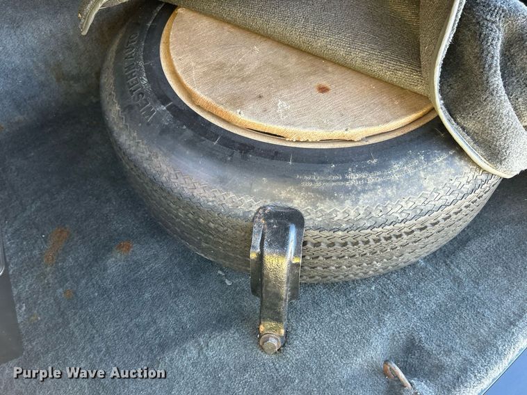 image for item MO9164 1948 Pontiac Silver Streak 