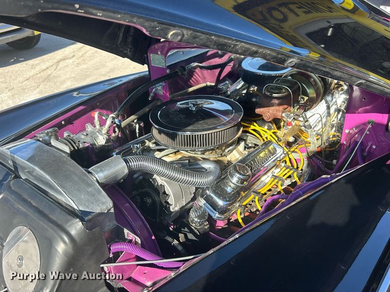 image for item MO9164 1948 Pontiac Silver Streak 