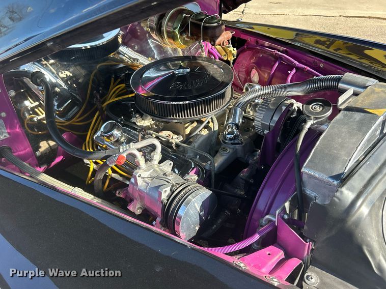 image for item MO9164 1948 Pontiac Silver Streak 