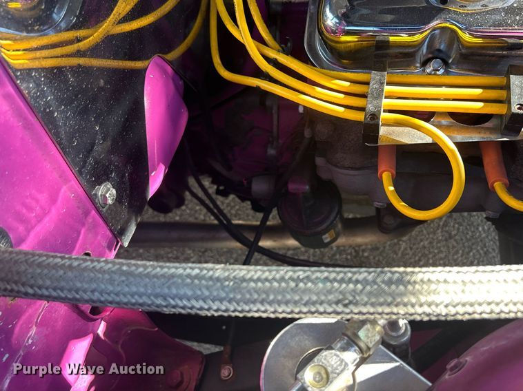 image for item MO9164 1948 Pontiac Silver Streak 