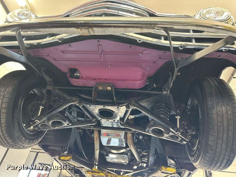 image for item MO9164 1948 Pontiac Silver Streak 