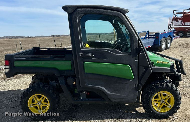 image for item MO9172 2018 John Deere XUV 835M utility vehicle