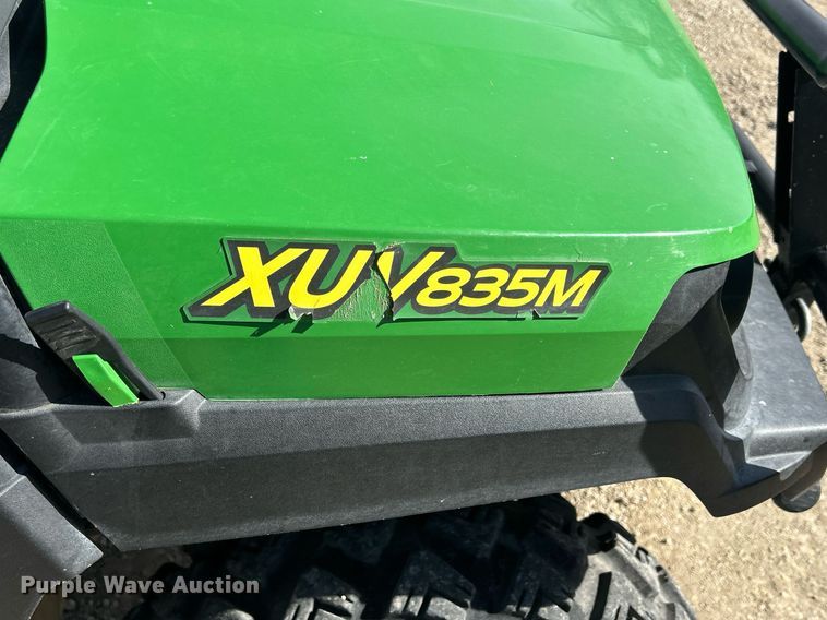 image for item MO9172 2018 John Deere XUV 835M utility vehicle