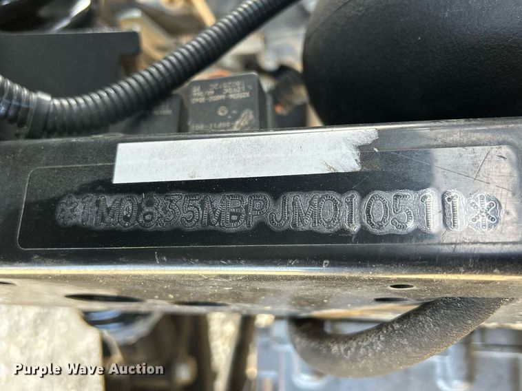 image for item MO9172 2018 John Deere XUV 835M utility vehicle