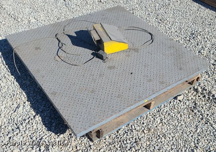 image for item MQ9638 Aluminum tread plate