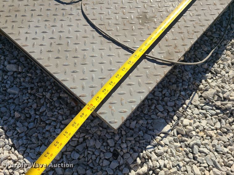 image for item MQ9638 Aluminum tread plate