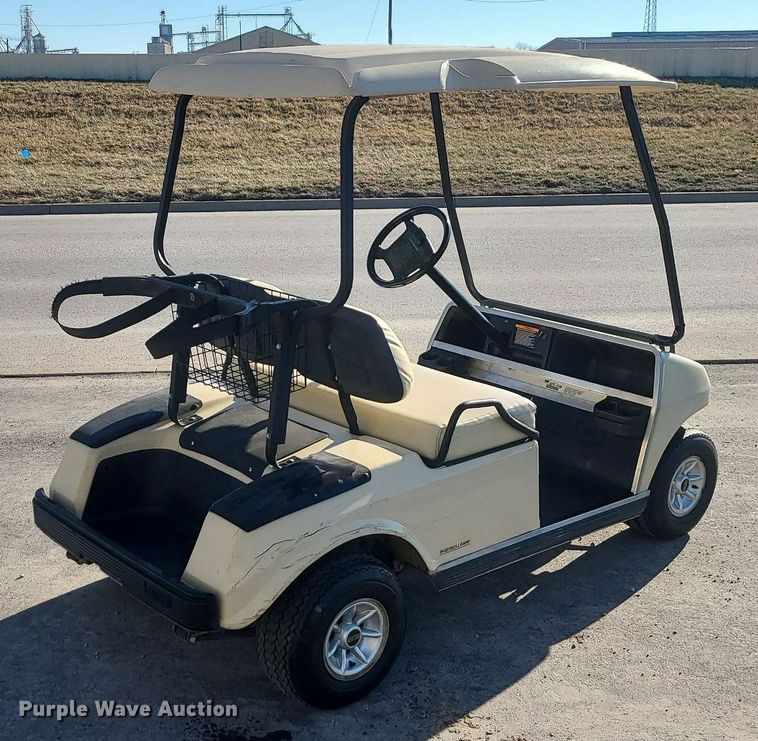 image for item MQ9663 Club Car golf cart