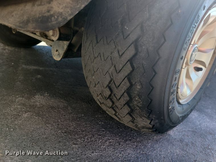 image for item MQ9664 2008 Yamaha YDRA golf cart