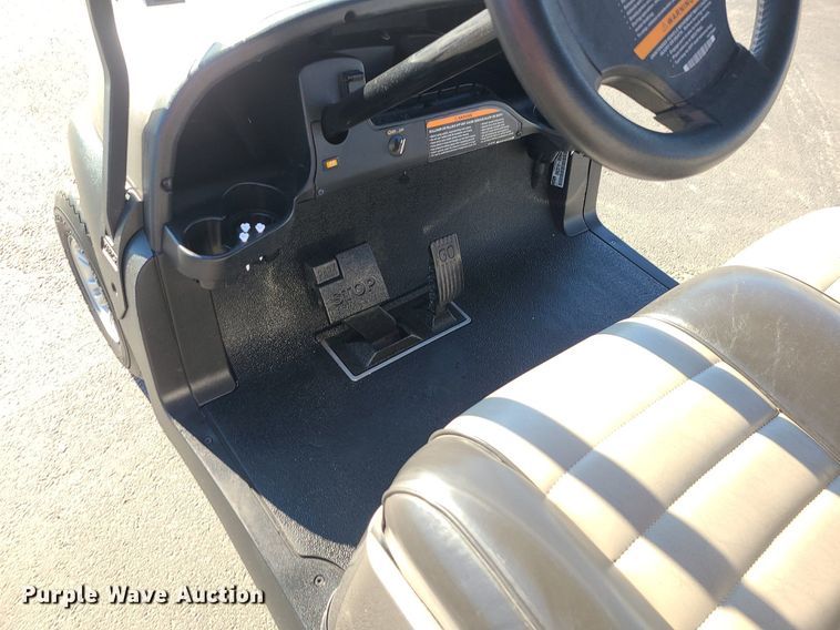 image for item MQ9665 2020 Club Car Tempo golf cart