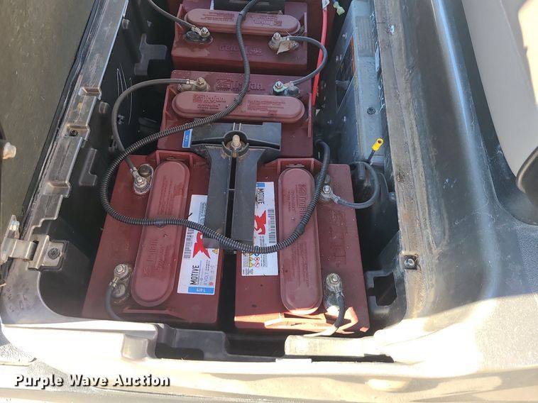 image for item MQ9666 2020 Club Car Tempo golf cart