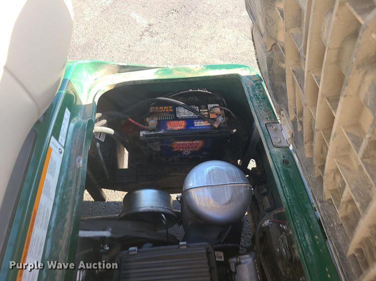 image for item MQ9667 2008 Yamaha YDRA golf cart