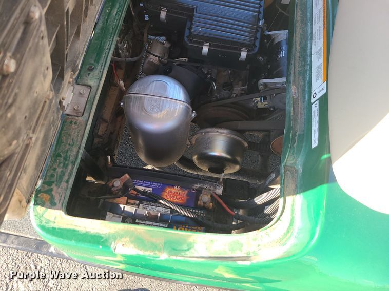 image for item MQ9667 2008 Yamaha YDRA golf cart