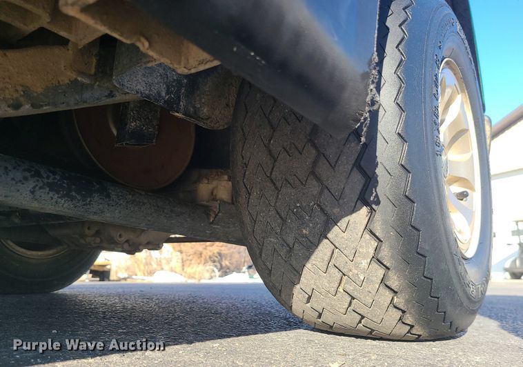 image for item MQ9667 2008 Yamaha YDRA golf cart