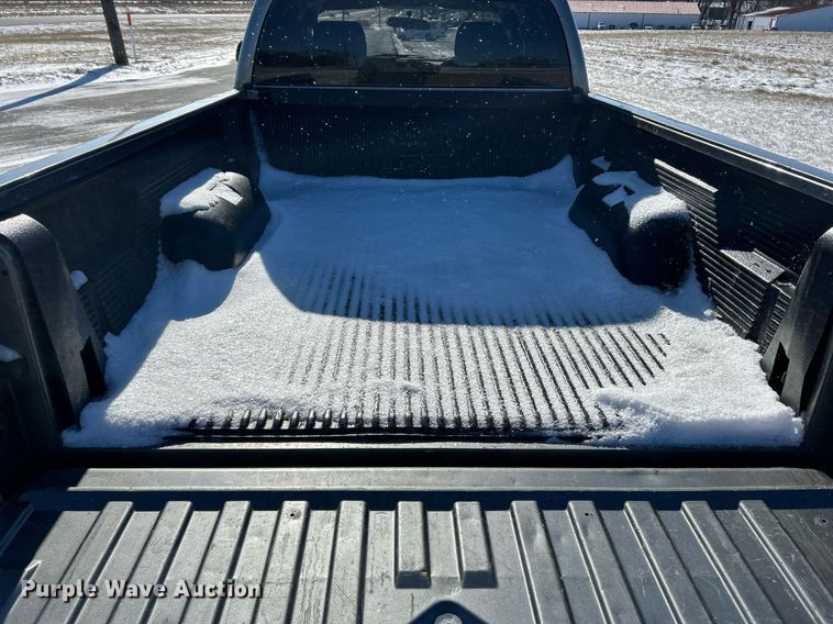 image for item NE9730 2010 Dodge Dakota Ext. Cab pickup truck