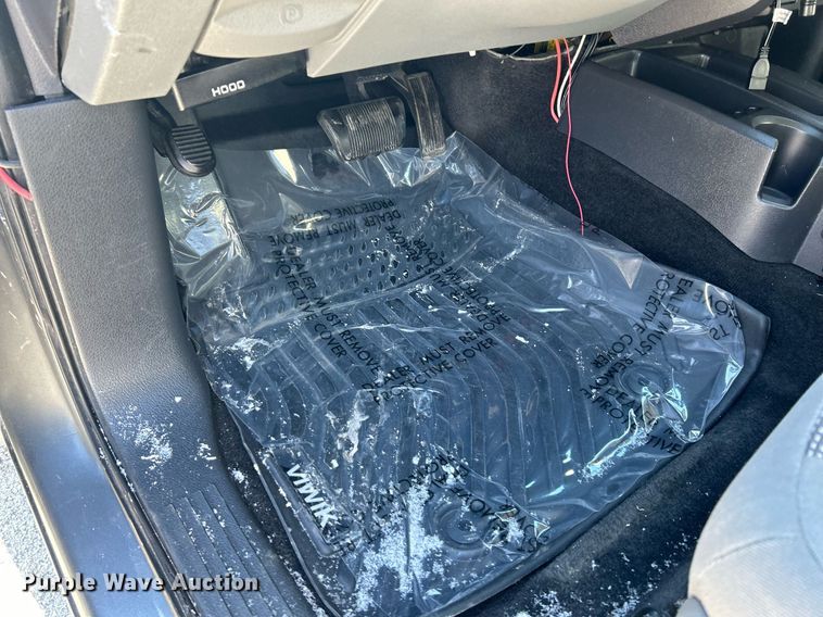 image for item NE9730 2010 Dodge Dakota Ext. Cab pickup truck