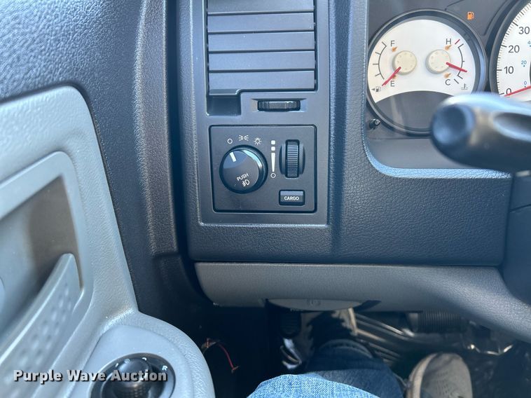 image for item NE9730 2010 Dodge Dakota Ext. Cab pickup truck