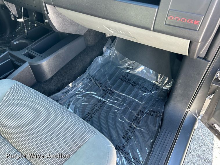 image for item NE9730 2010 Dodge Dakota Ext. Cab pickup truck