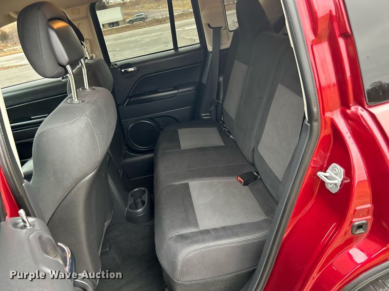 image for item NE9767 2012 Jeep Compass SUV