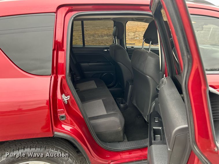 image for item NE9767 2012 Jeep Compass SUV