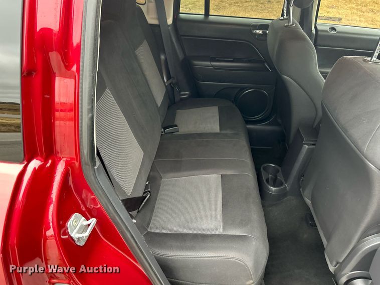 image for item NE9767 2012 Jeep Compass SUV