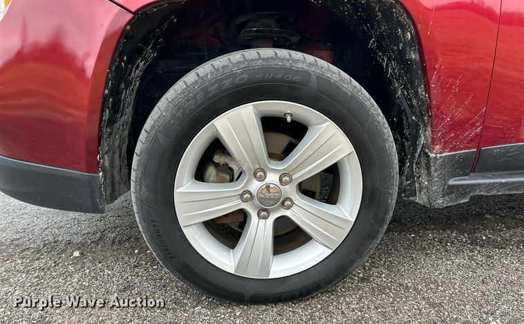 image for item NE9767 2012 Jeep Compass SUV