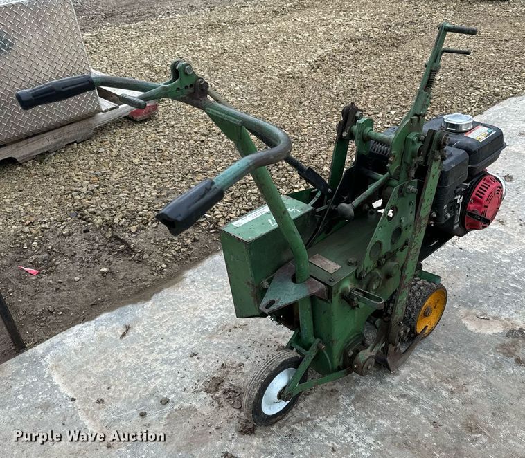 image for item NF9273 Ryan sod cutter