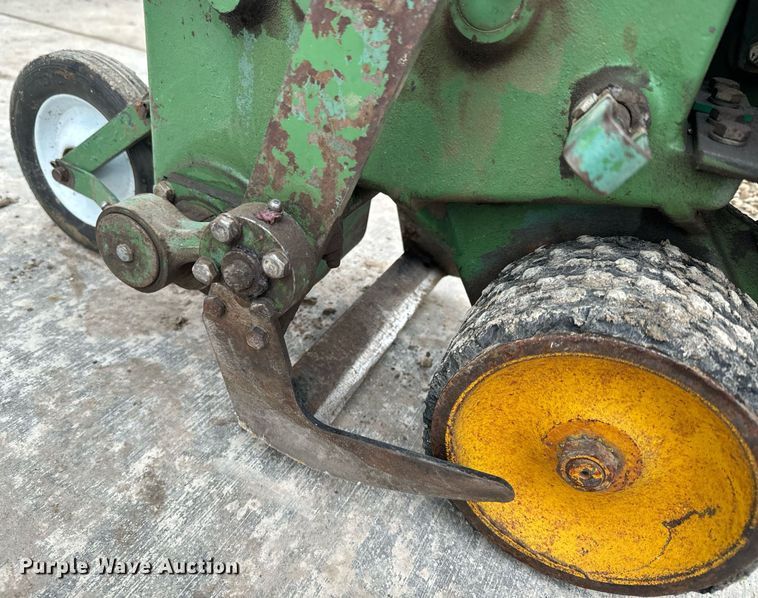 image for item NF9273 Ryan sod cutter