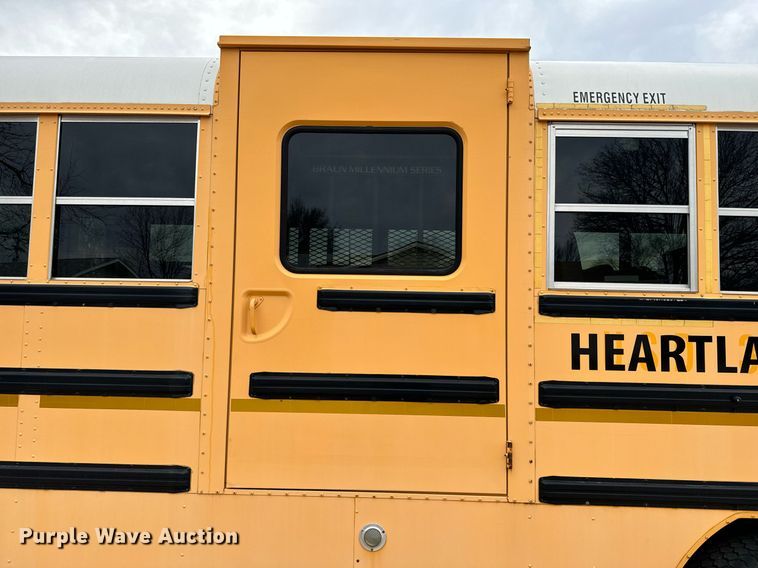 image for item NF9274 2009 International  PB10500 school bus