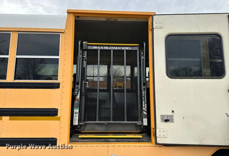 image for item NF9274 2009 International  PB10500 school bus