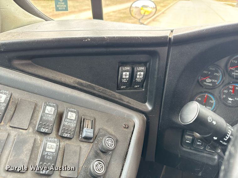 image for item NF9274 2009 International  PB10500 school bus