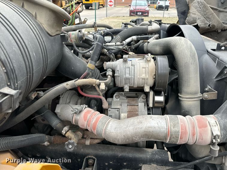 image for item NF9274 2009 International  PB10500 school bus