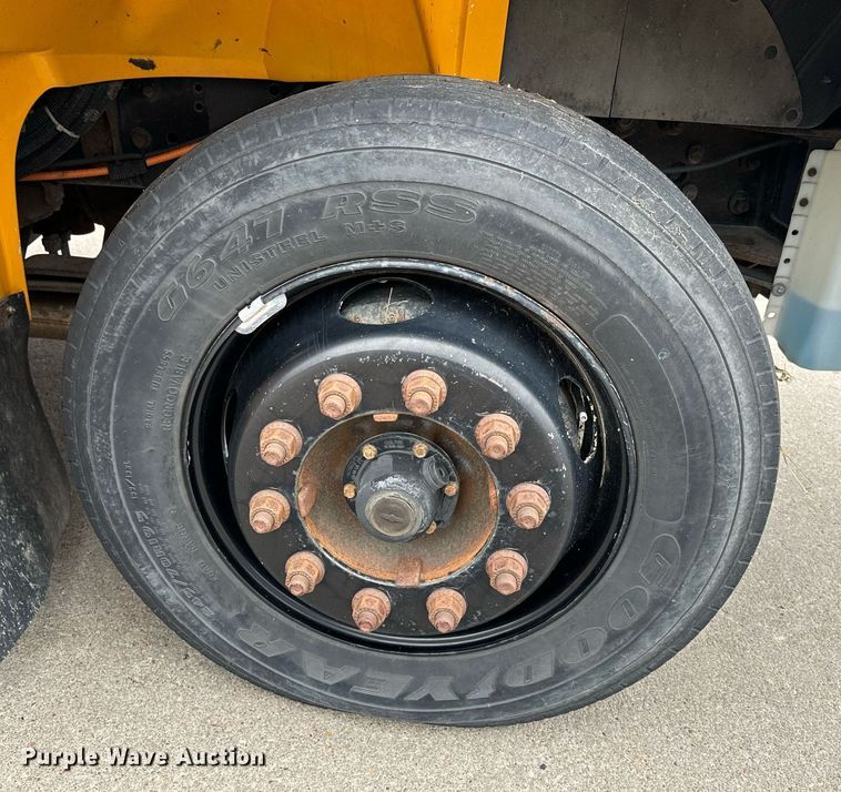 image for item NF9274 2009 International  PB10500 school bus