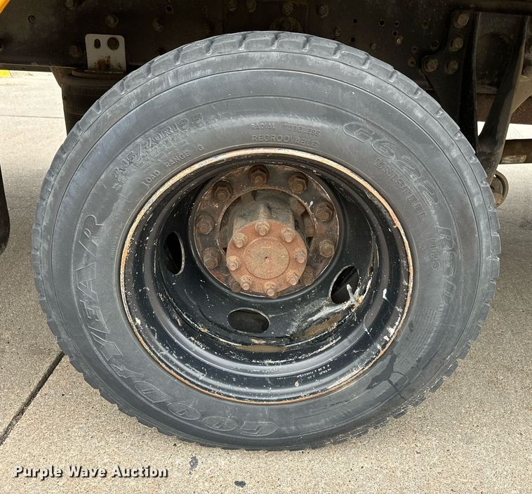 image for item NF9274 2009 International  PB10500 school bus