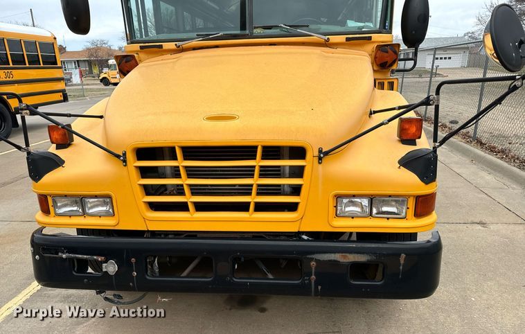 image for item NF9275 2005 Blue Bird Vision school bus