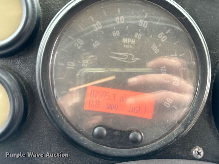 image for item NF9275 2005 Blue Bird Vision school bus