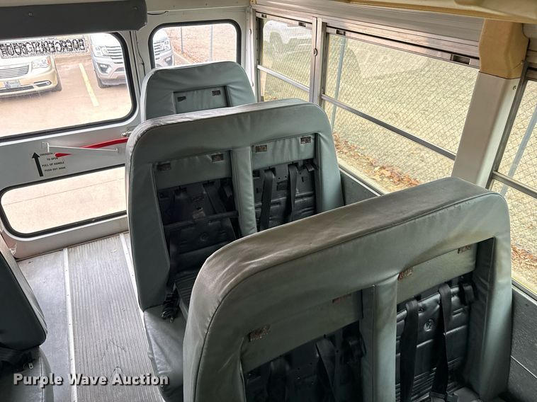 image for item NF9275 2005 Blue Bird Vision school bus