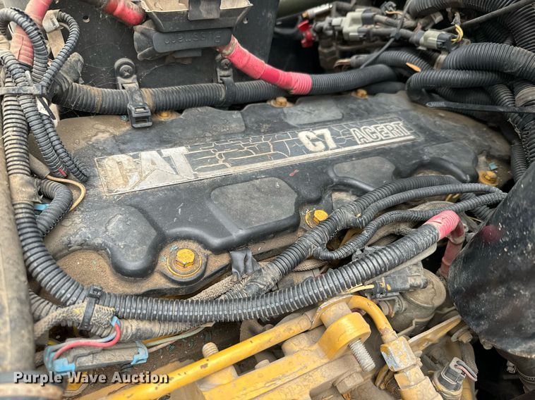 image for item NF9275 2005 Blue Bird Vision school bus