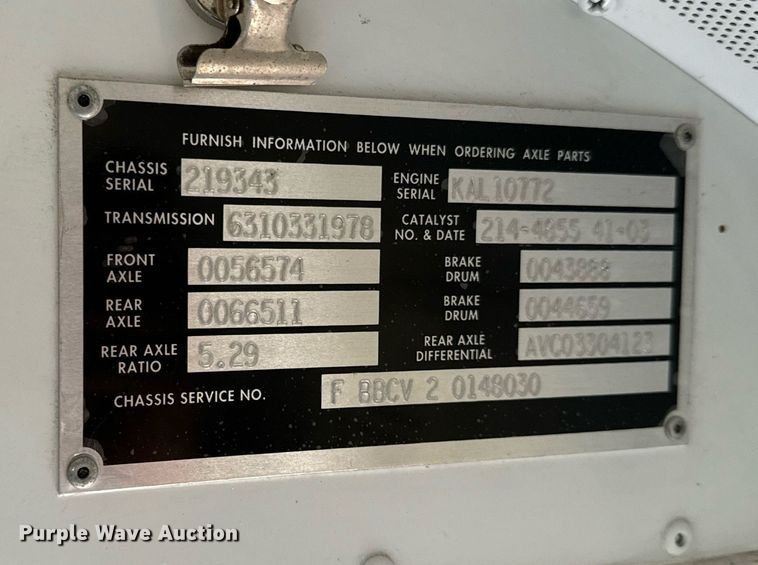 image for item NF9275 2005 Blue Bird Vision school bus