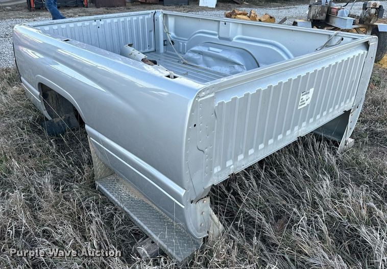 image for item NF9301 2002 Dodge Ram 2500 pickup bed