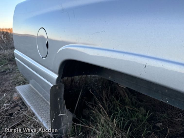 image for item NF9301 2002 Dodge Ram 2500 pickup bed