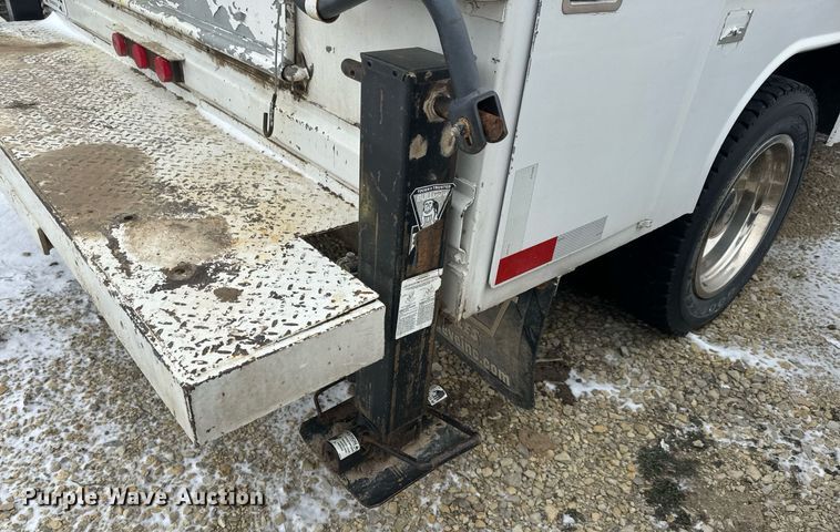 image for item NF9316 2003 Ford F450 Super Duty utility / service truck