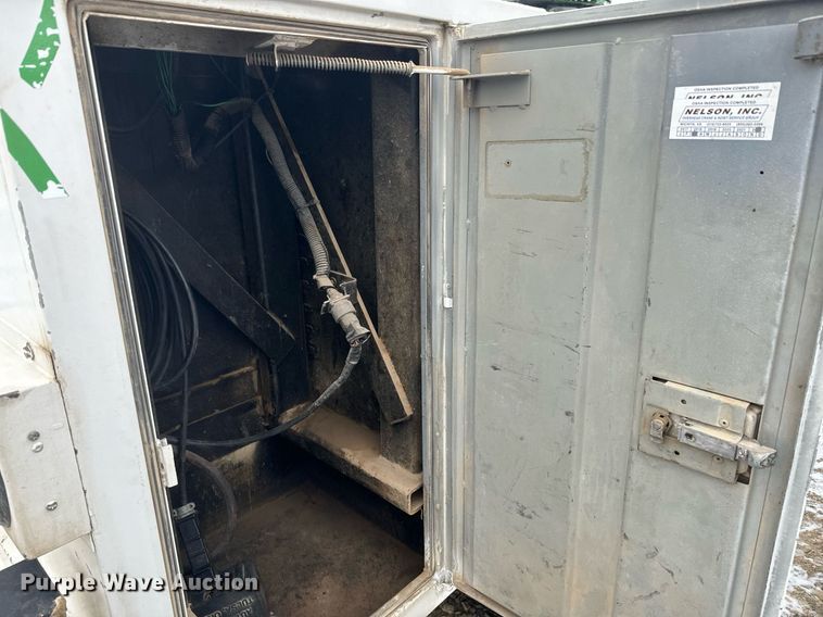 image for item NF9316 2003 Ford F450 Super Duty utility / service truck