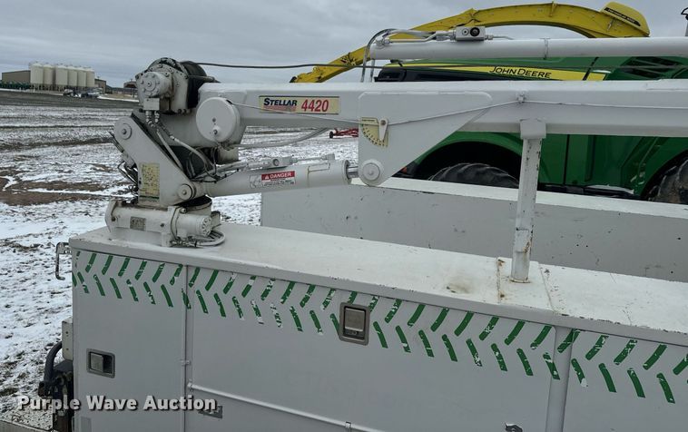 image for item NF9316 2003 Ford F450 Super Duty utility / service truck