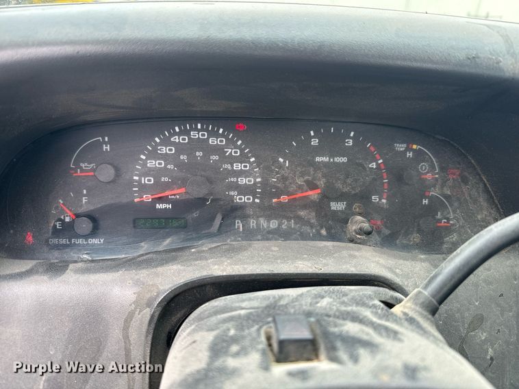 image for item NF9316 2003 Ford F450 Super Duty utility / service truck