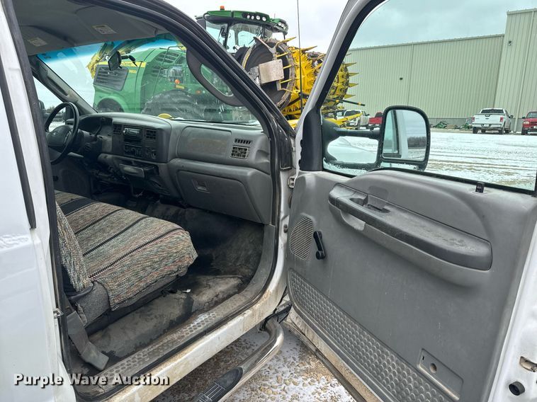 image for item NF9316 2003 Ford F450 Super Duty utility / service truck