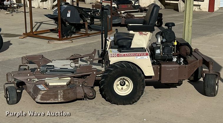 image for item NJ9292 Grasshopper 620T ZTR lawn mower